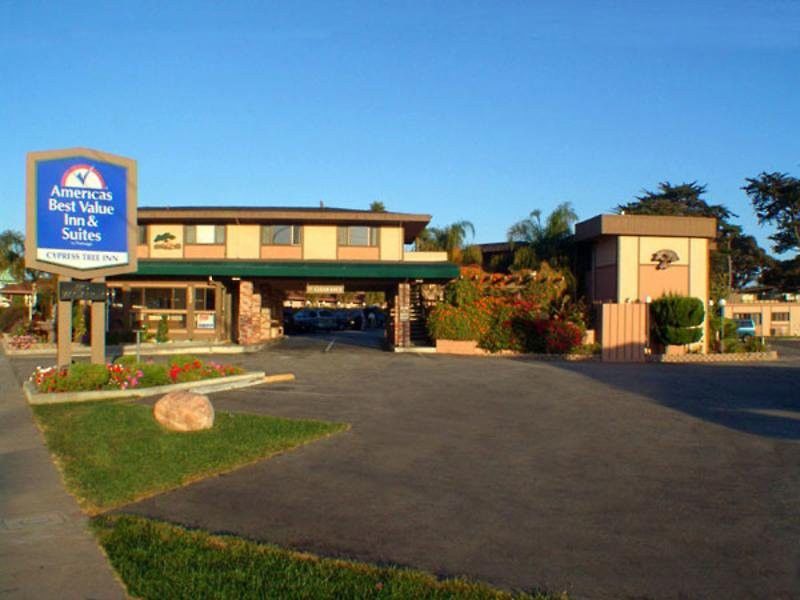 Red Roof Inn & Suites Monterey Exteriér fotografie